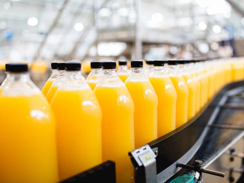 7 défis critiques du remplissage de boissons et les machines qui les surmontent