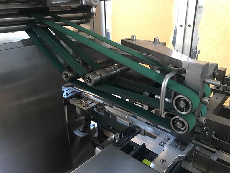 Encartonadora automática GDZ-120 - Mecanismo de transporte de material